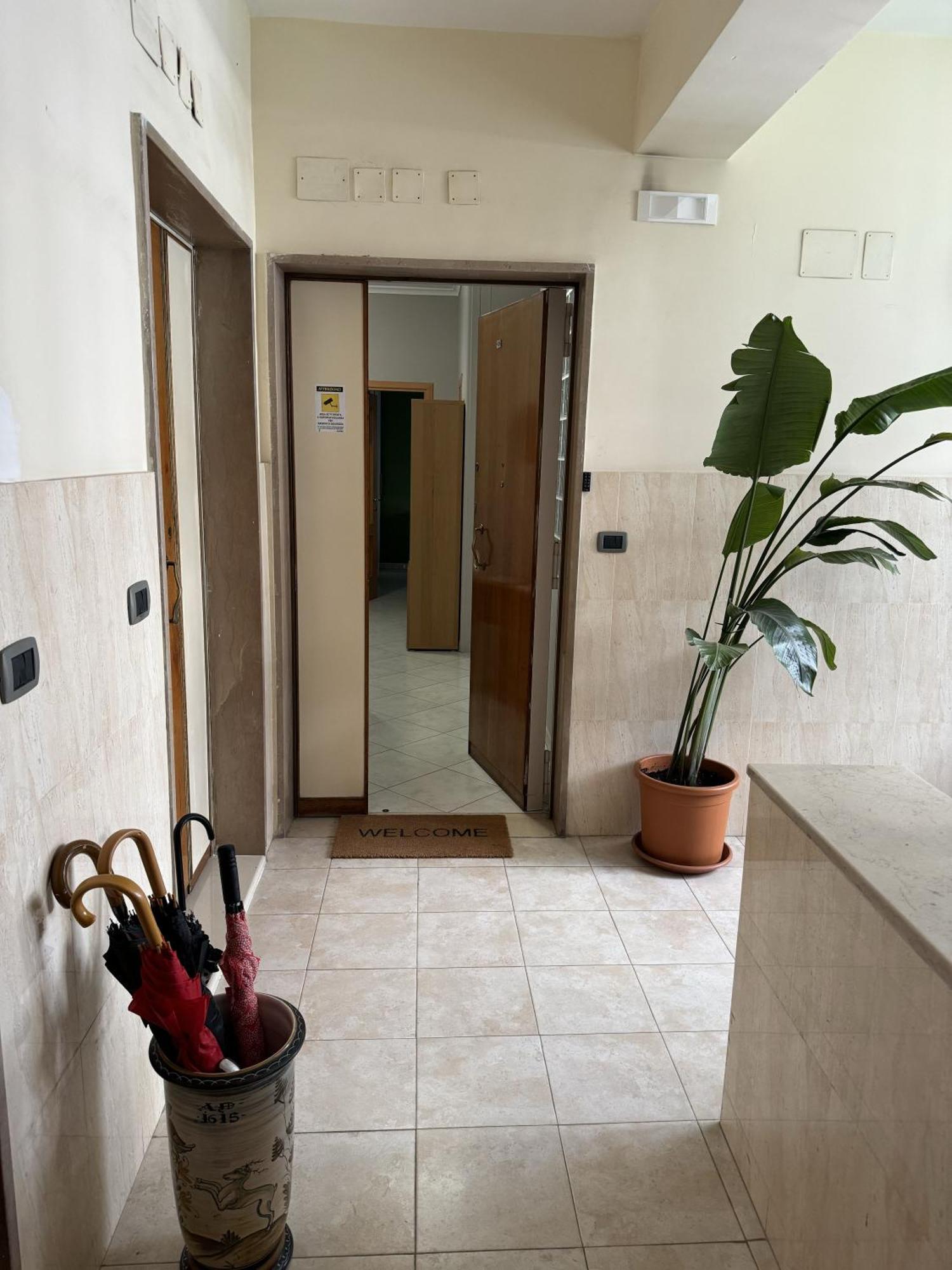 Renza House Chiaia Apartment Napoli Ngoại thất bức ảnh